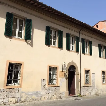 San Tommaso بيت ضيافة 2*